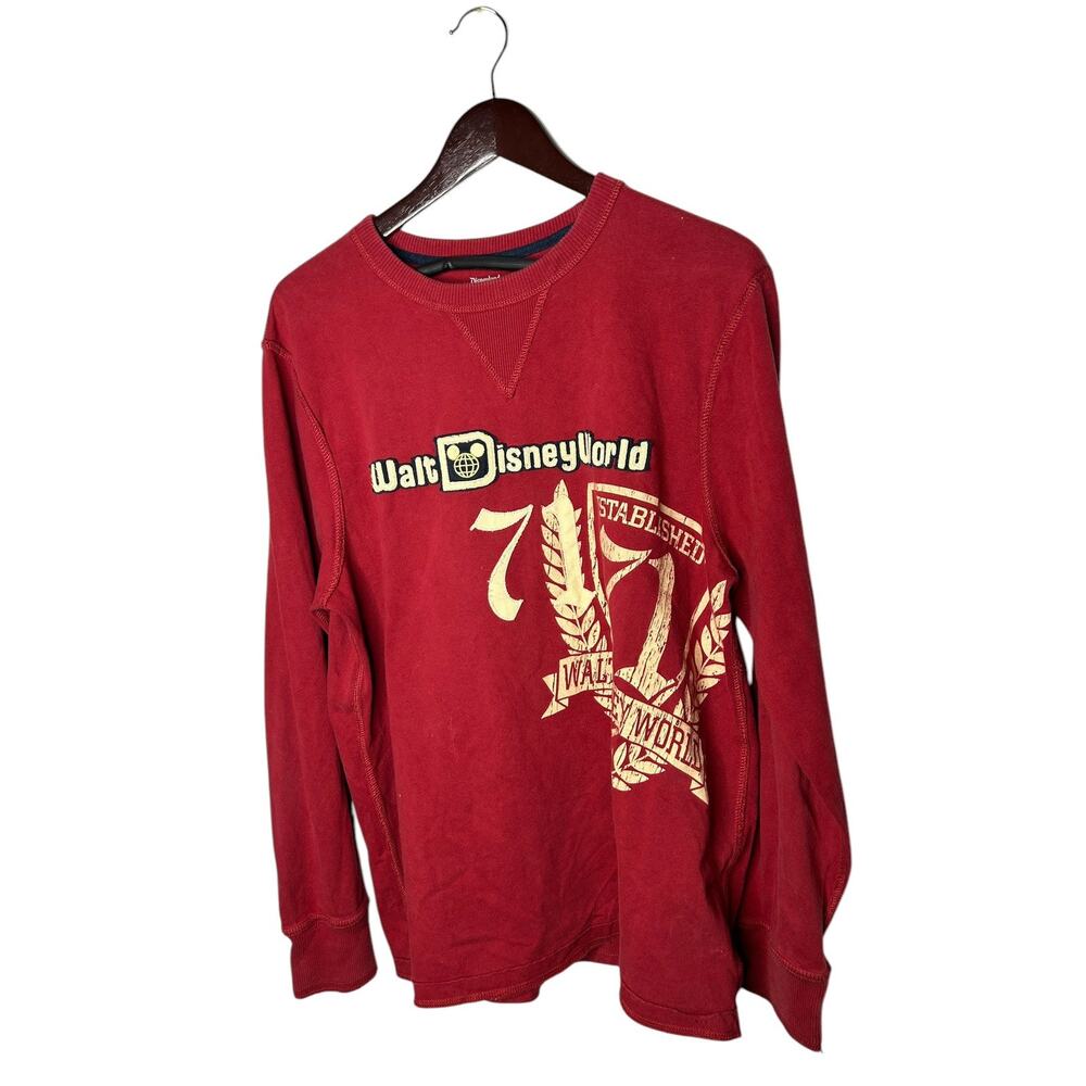 Walt Disney World sz Medium graphic shirt‎ long sleeve